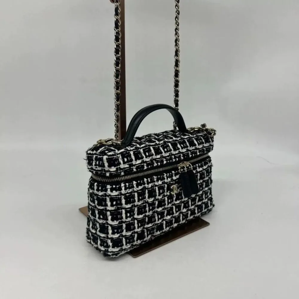 Chanel Women Pre-Loved Bag Very Good Condition